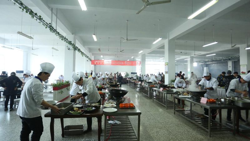 重庆火锅底料贴牌：厂家资质背后的品质保证**